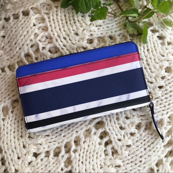 ✨SOLD✨ KATE SPADE striped wallet - Picture 4 of 7